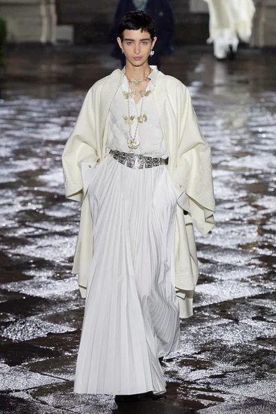 Look 56